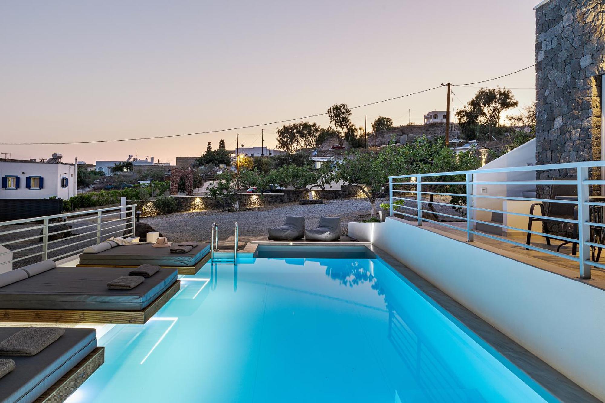 Blackstone Luxury Suites Emporio  Zewnętrze zdjęcie