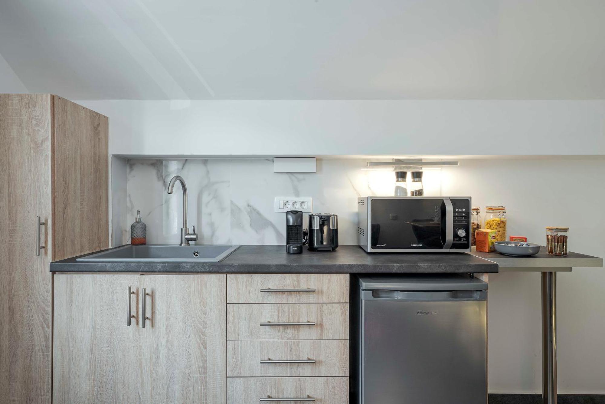 Blackstone Luxury Suites Emporio  Pokój zdjęcie